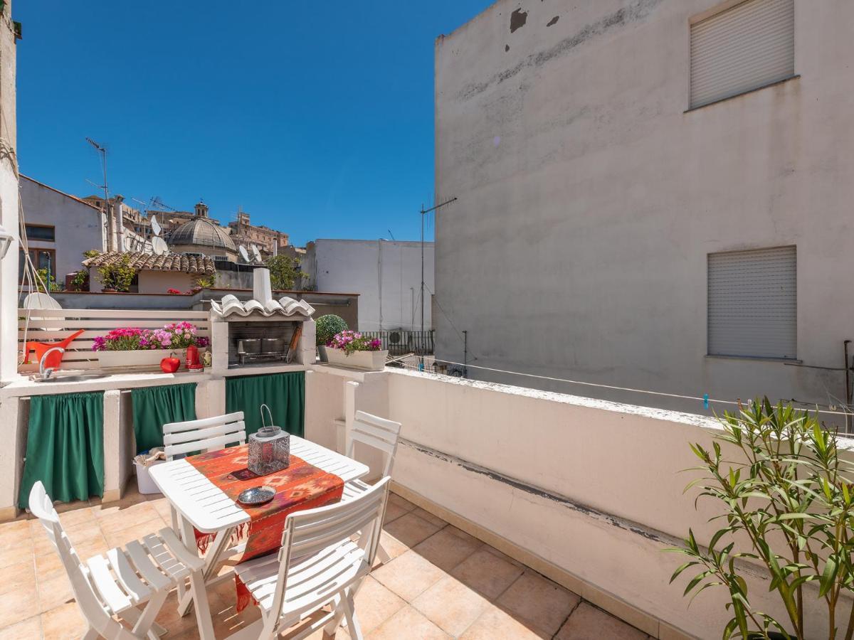Casa Alla Marina Del Porto Di Cagliari Apartment Екстериор снимка