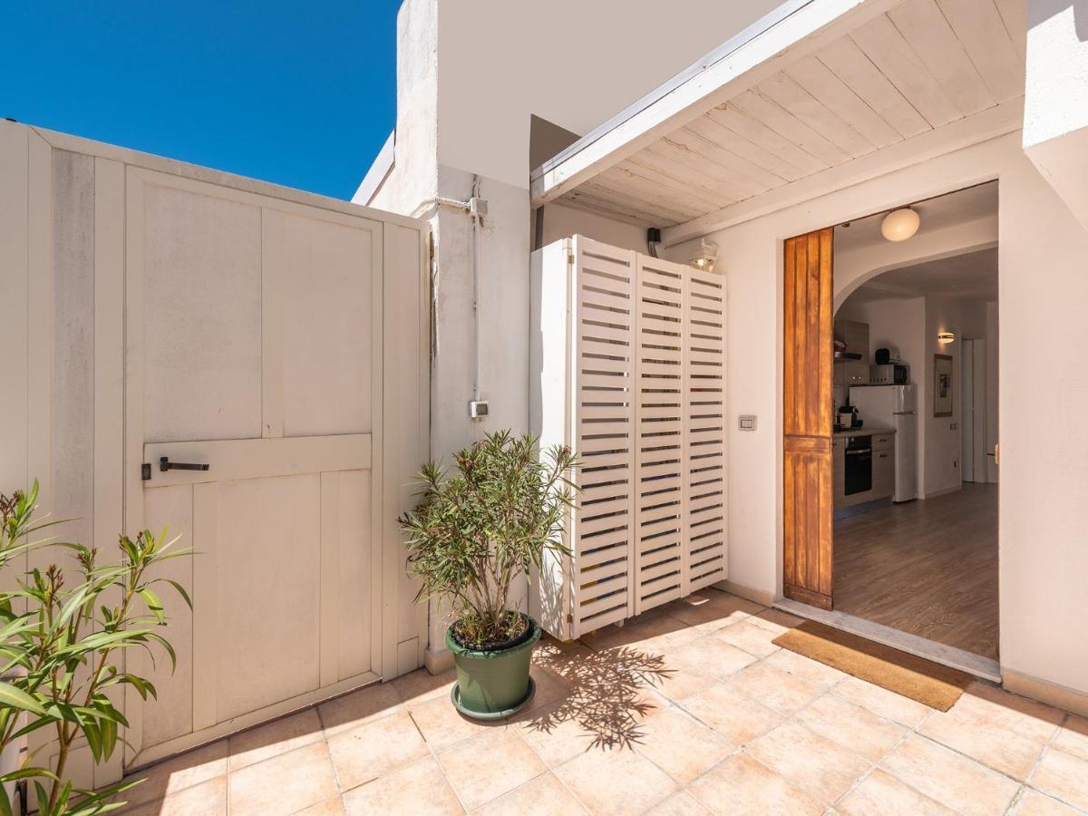 Casa Alla Marina Del Porto Di Cagliari Apartment Екстериор снимка