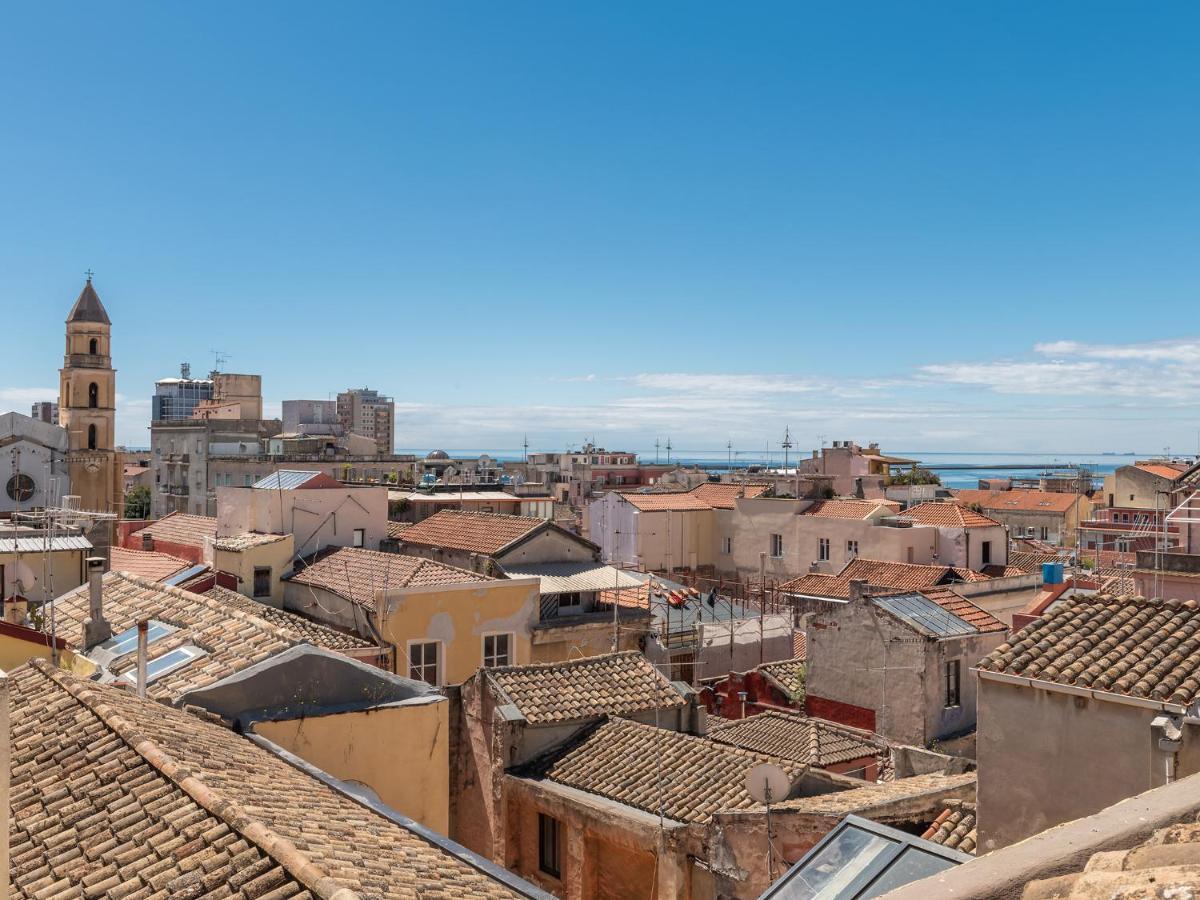 Casa Alla Marina Del Porto Di Cagliari Apartment Екстериор снимка